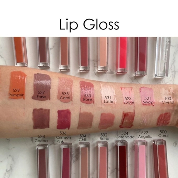 Lip gloss - Picture 3 of 5